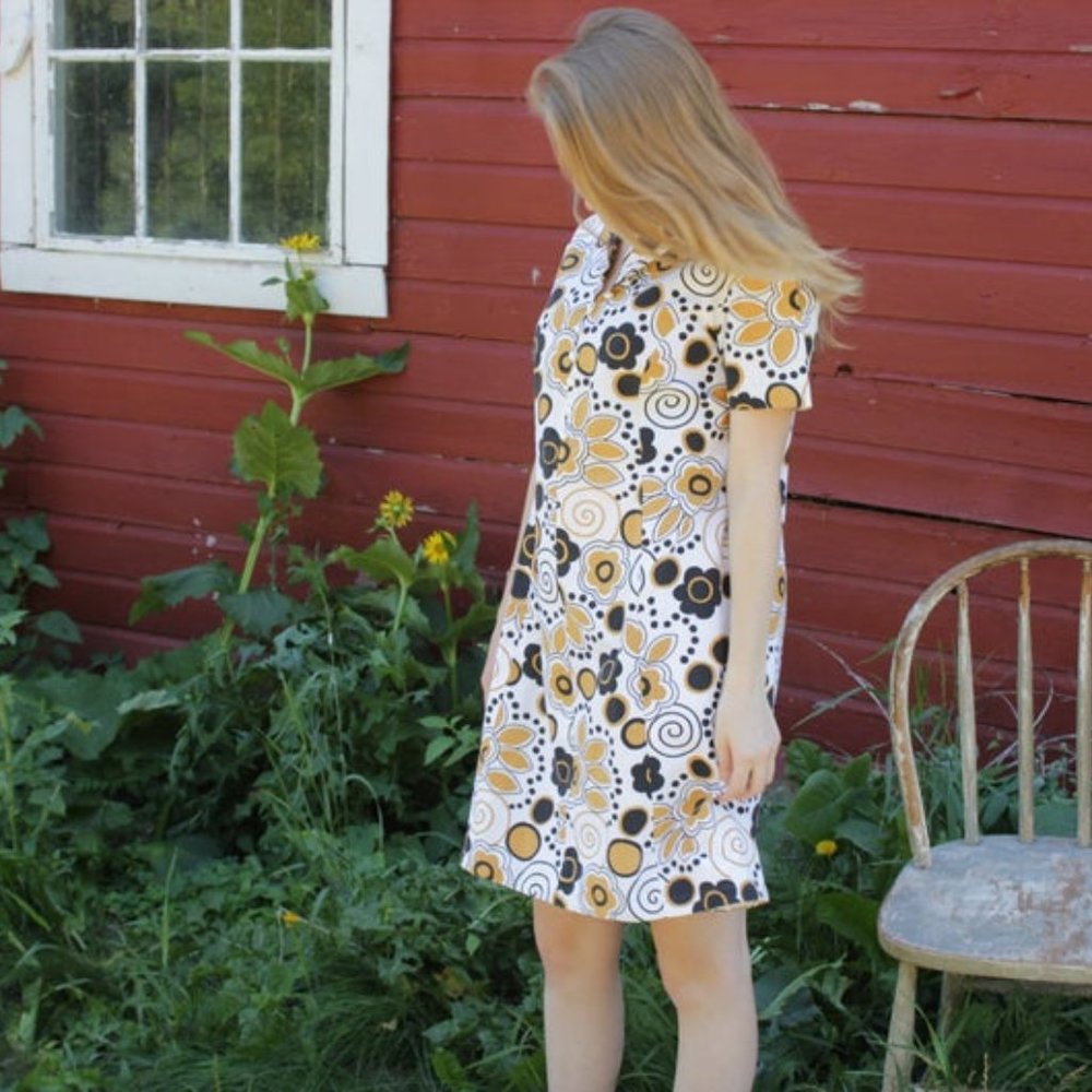 Floral dress home service